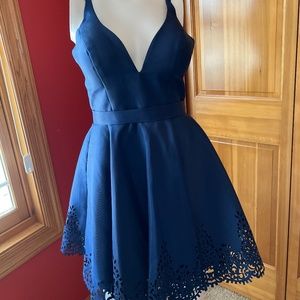 Sherri Hill Size 4 HOCO / Prom dress Navy Blue